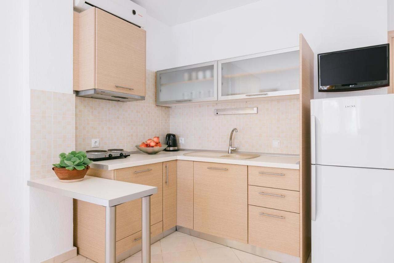 Anastasia Apartments Ханиоти Экстерьер фото